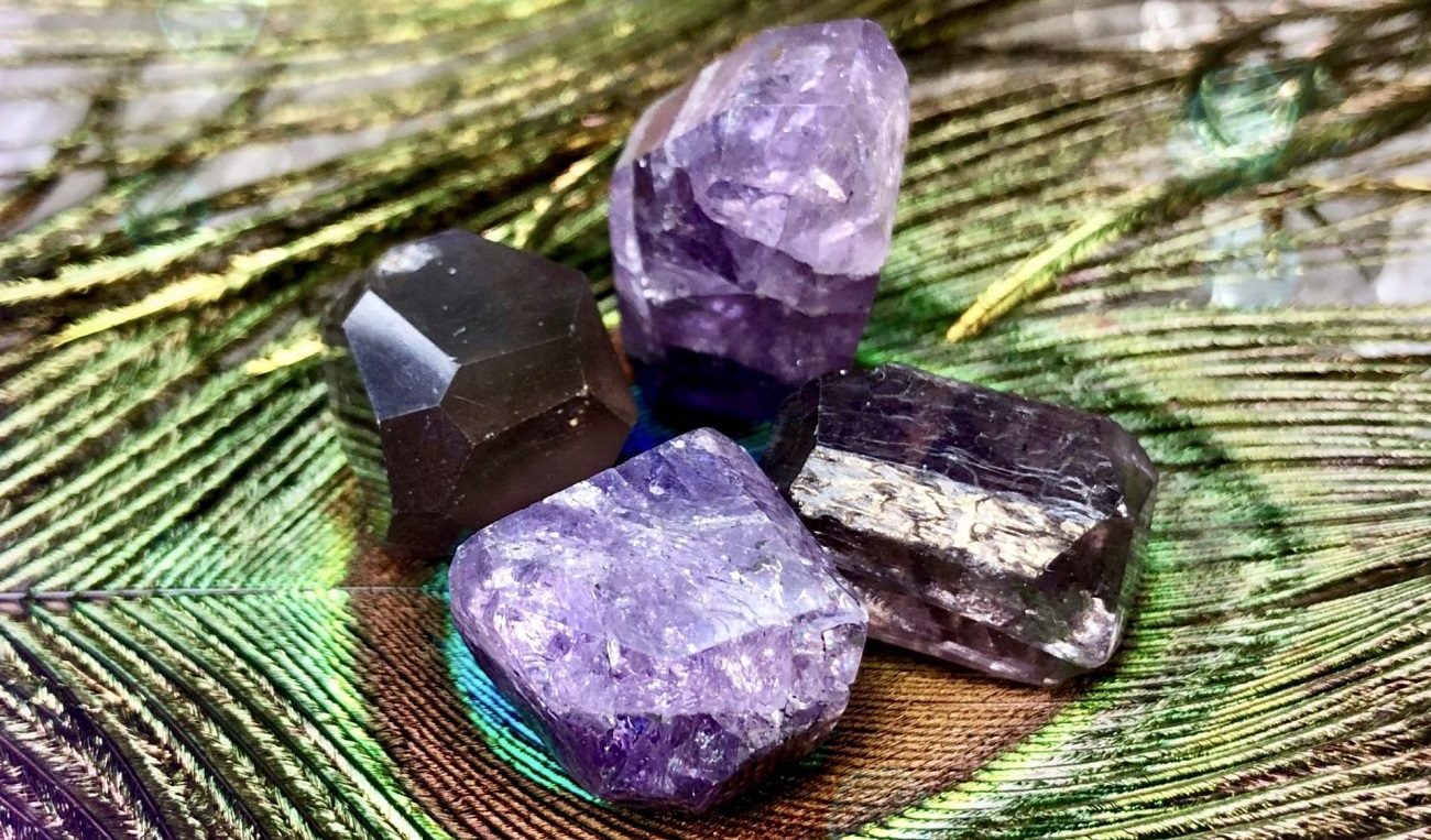 pierre Scapolite violette